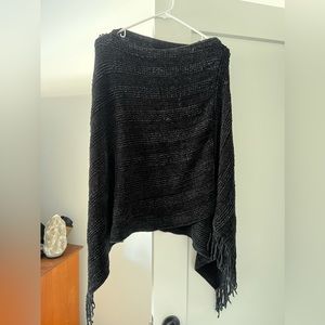 Super soft poncho NWOT